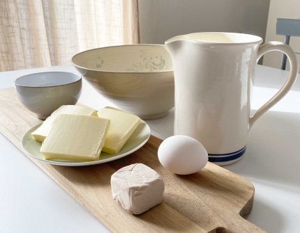 Ingrediants for danish Fastelavn buns with vanilla custard