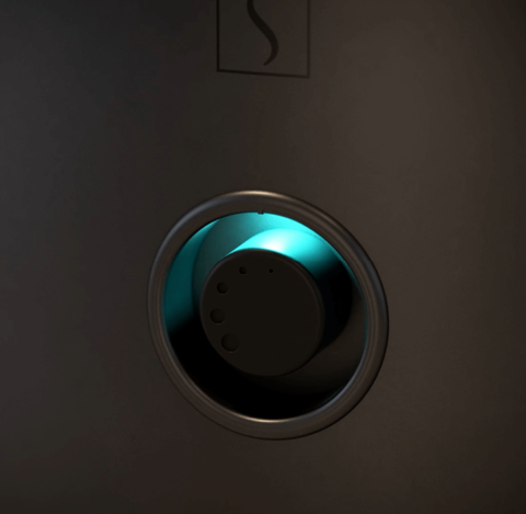 Wood-burning stove with Scan 67 air vent that lights a green signal when you add wood