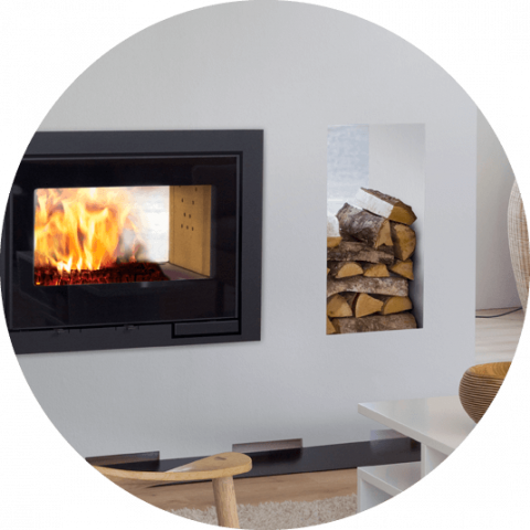 Fireplace with transparency Scan DSA 12 in white fireplace surround with wood niche